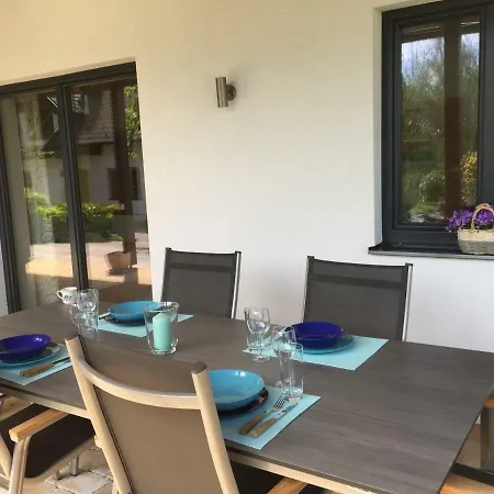 Haus Teichblick Holiday home Strelzhof