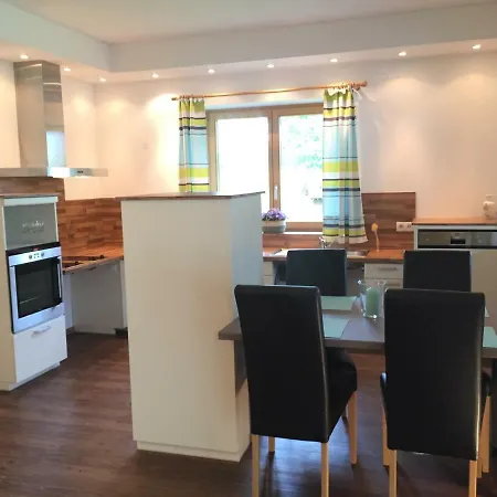 Haus Teichblick Holiday home Strelzhof